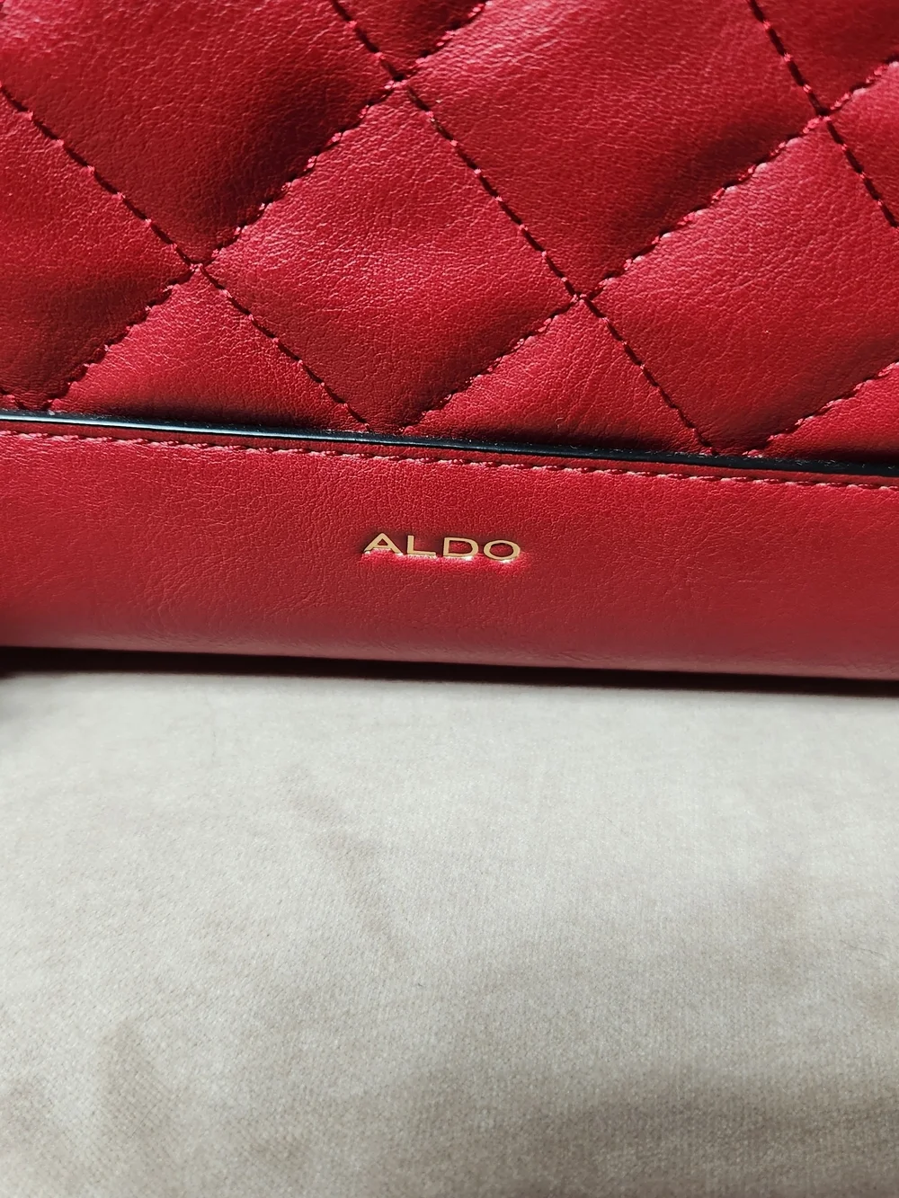 ALDO Quilted Red Chain-Handle Shoulder Bag Faux Leather - Picture 3 of 11